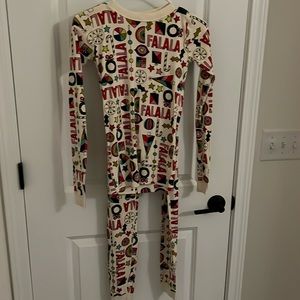 Hanna Andersson girls’ Christmas pjs